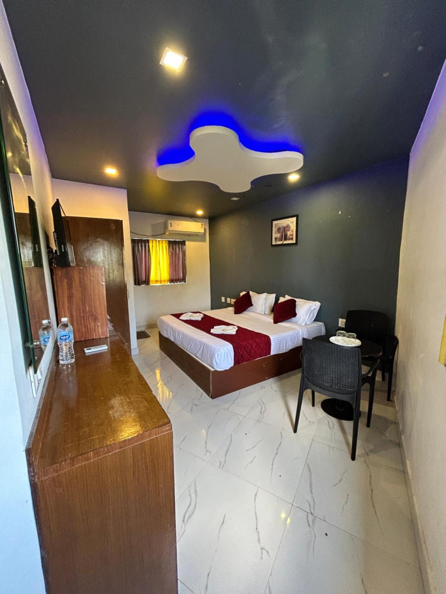 The Elite Beachview ปอนดิเชอรี ภายนอก รูปภาพ