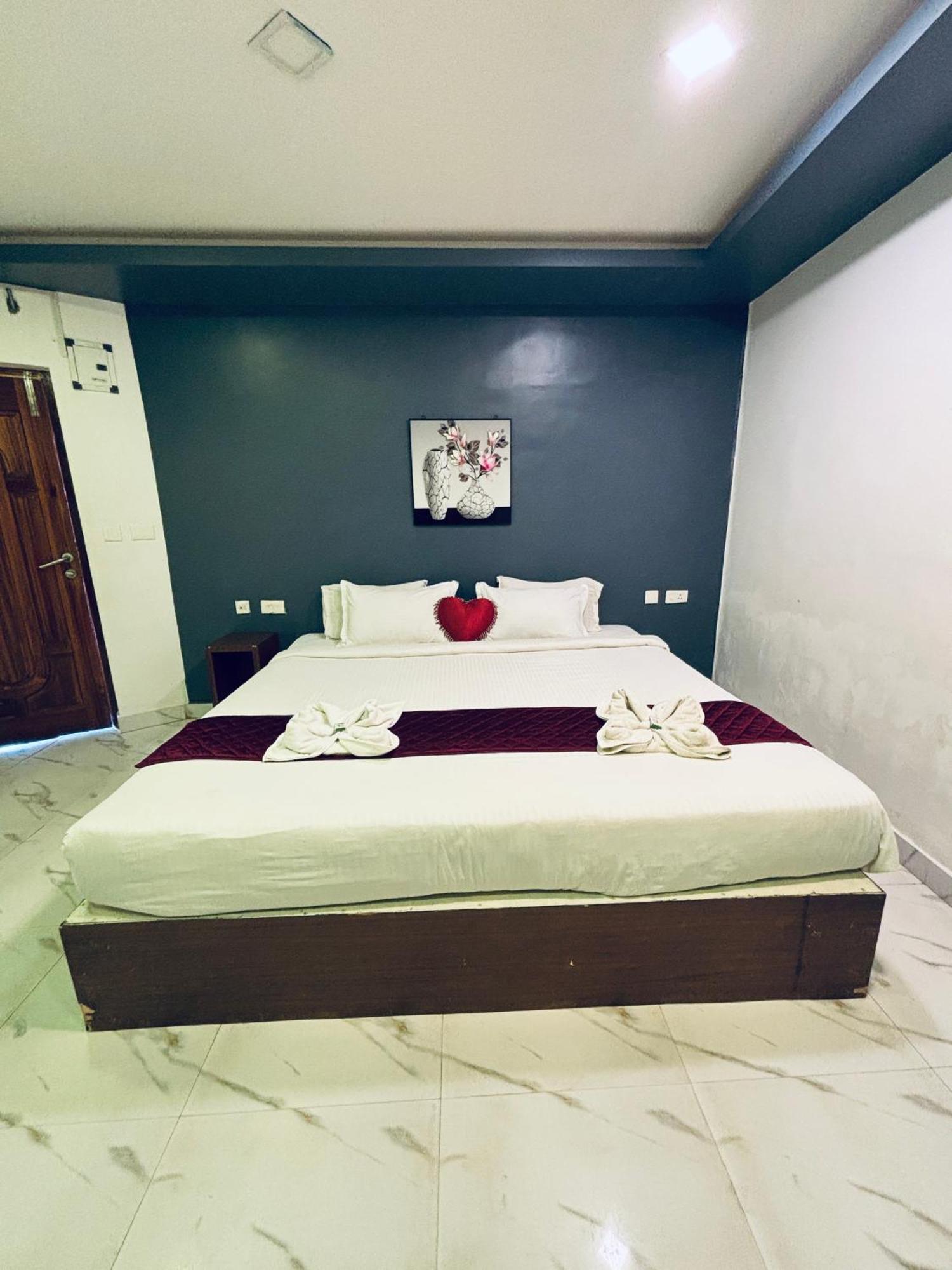 The Elite Beachview ปอนดิเชอรี ภายนอก รูปภาพ